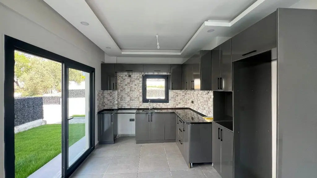 Modern kitchen